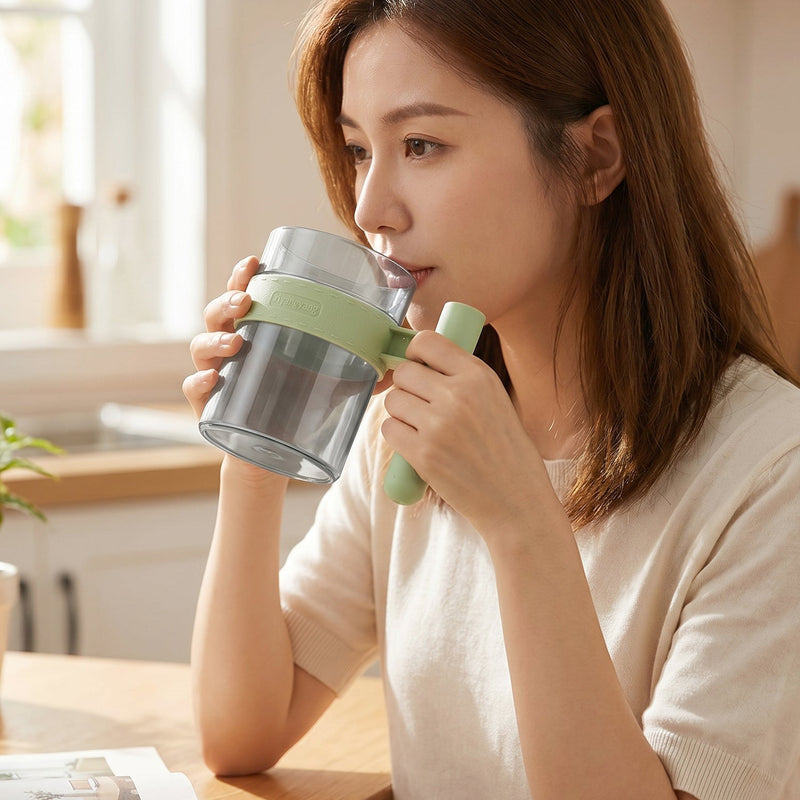 Transparent Plastic Cup With Handle Reusable Water Tea And Coffee Mug (1 Pc)